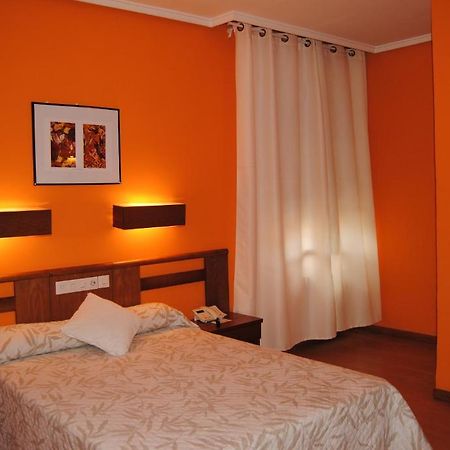 Hotel Pedro Torres Cuenca  Extérieur photo