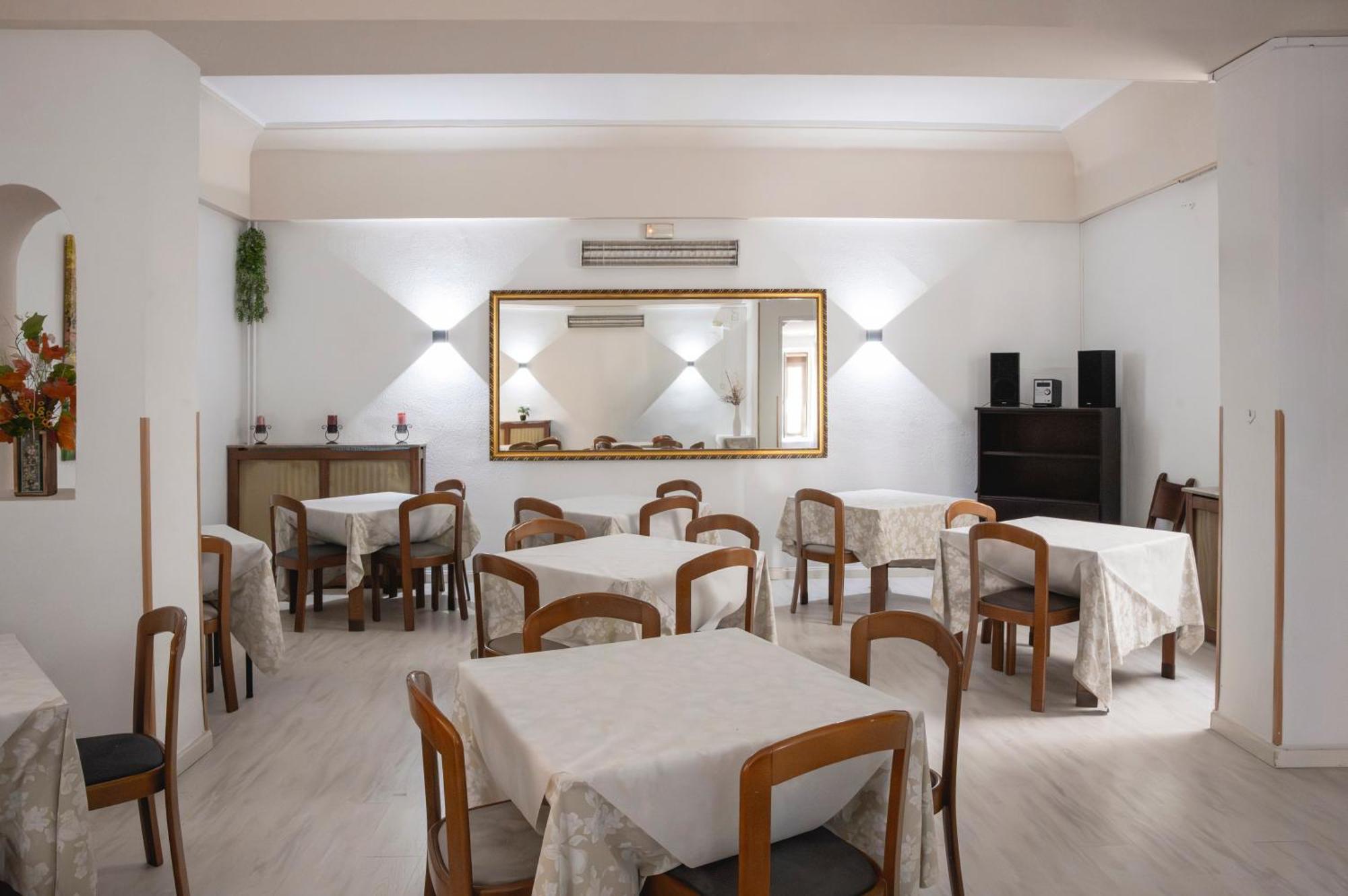 Hotel Pedro Torres Cuenca  Extérieur photo