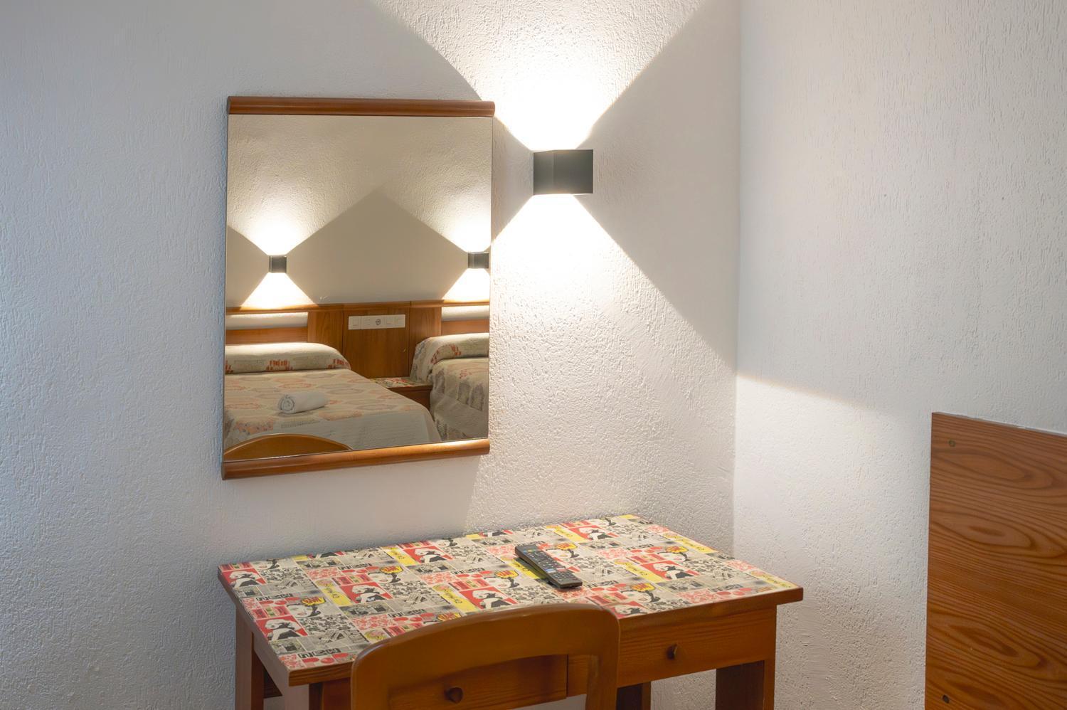 Hotel Pedro Torres Cuenca  Extérieur photo