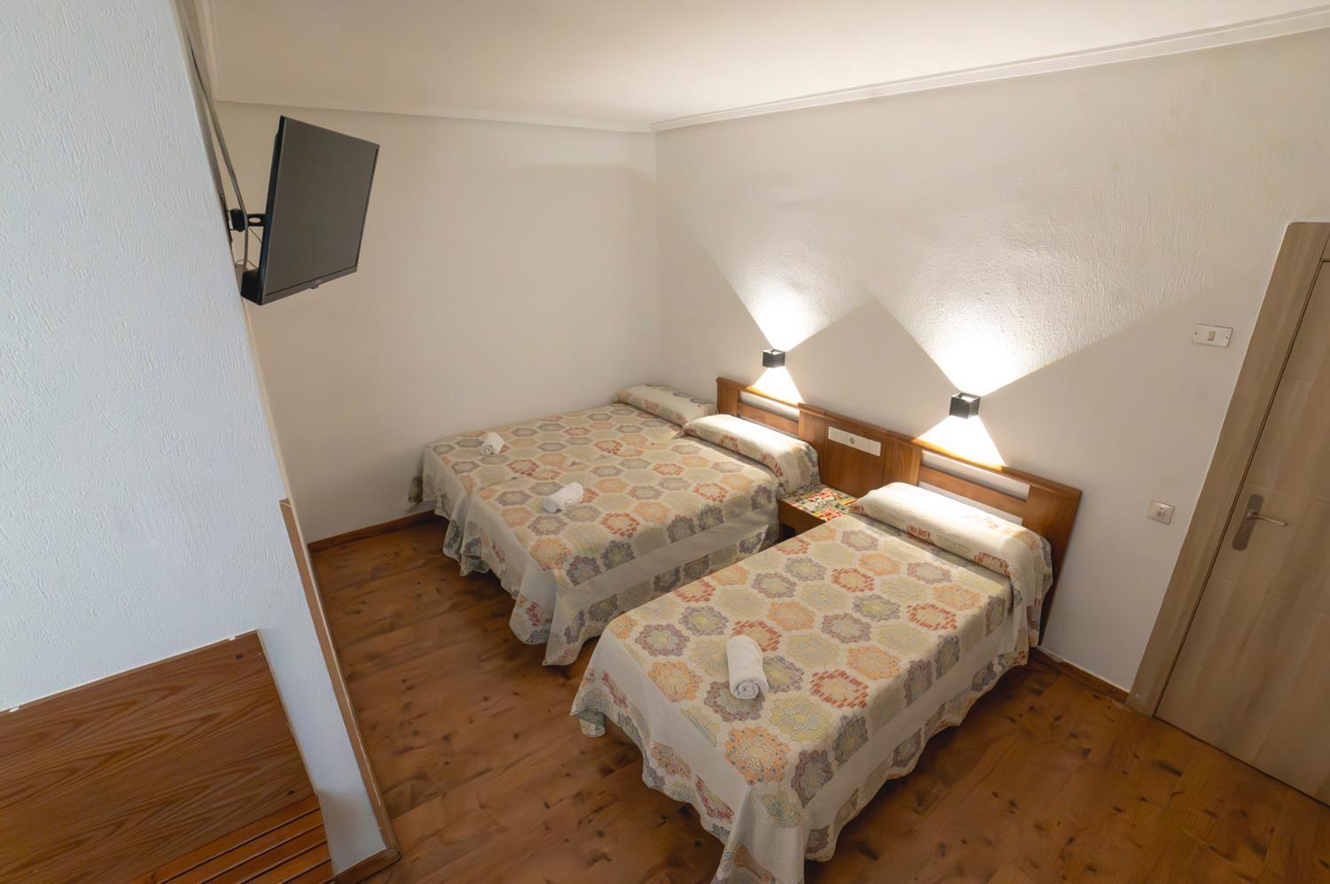 Hotel Pedro Torres Cuenca  Extérieur photo