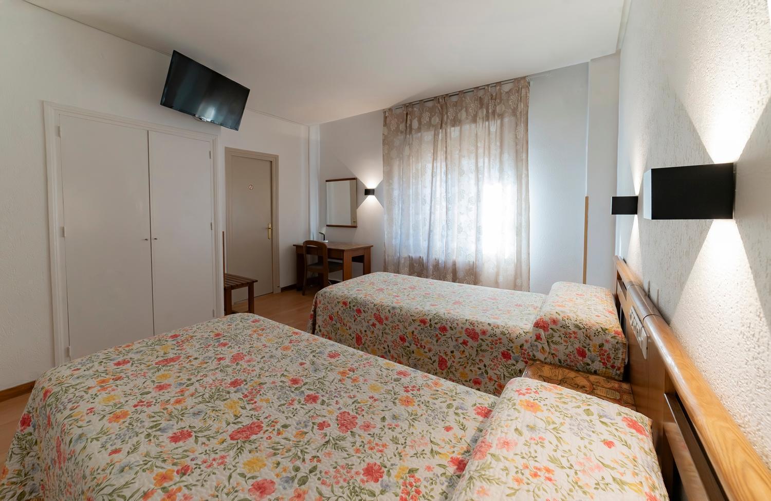 Hotel Pedro Torres Cuenca  Extérieur photo