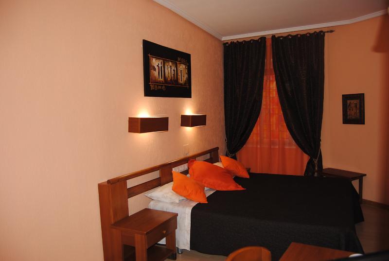 Hotel Pedro Torres Cuenca  Extérieur photo