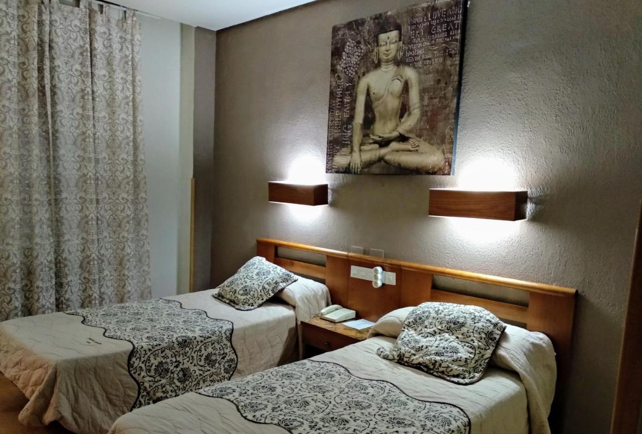 Hotel Pedro Torres Cuenca  Extérieur photo