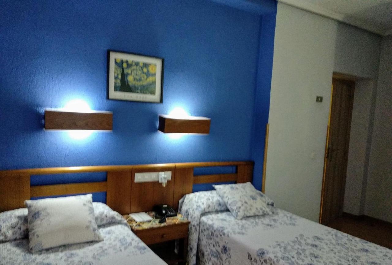 Hotel Pedro Torres Cuenca  Extérieur photo