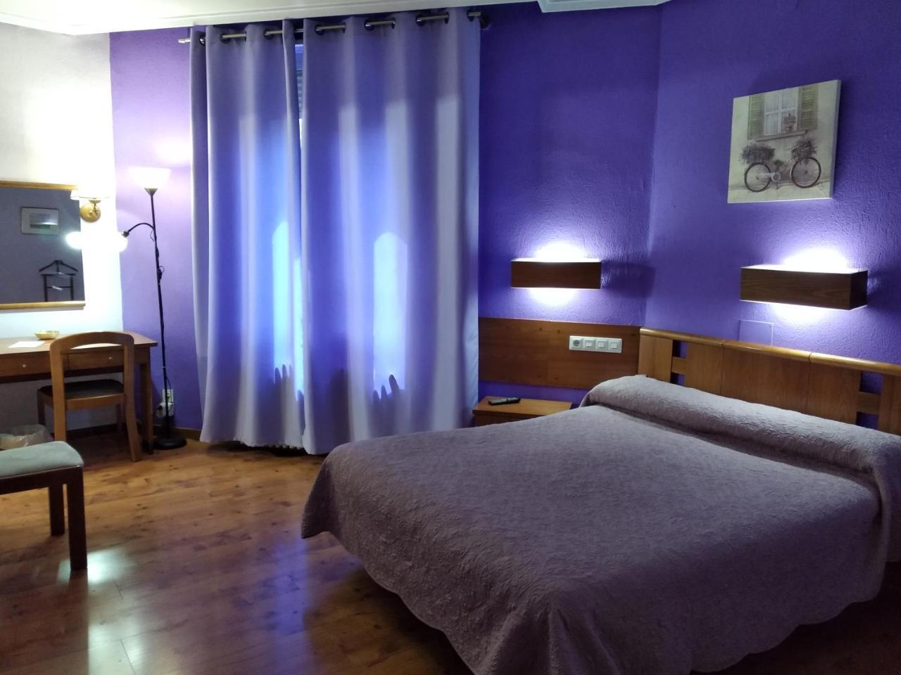 Hotel Pedro Torres Cuenca  Extérieur photo